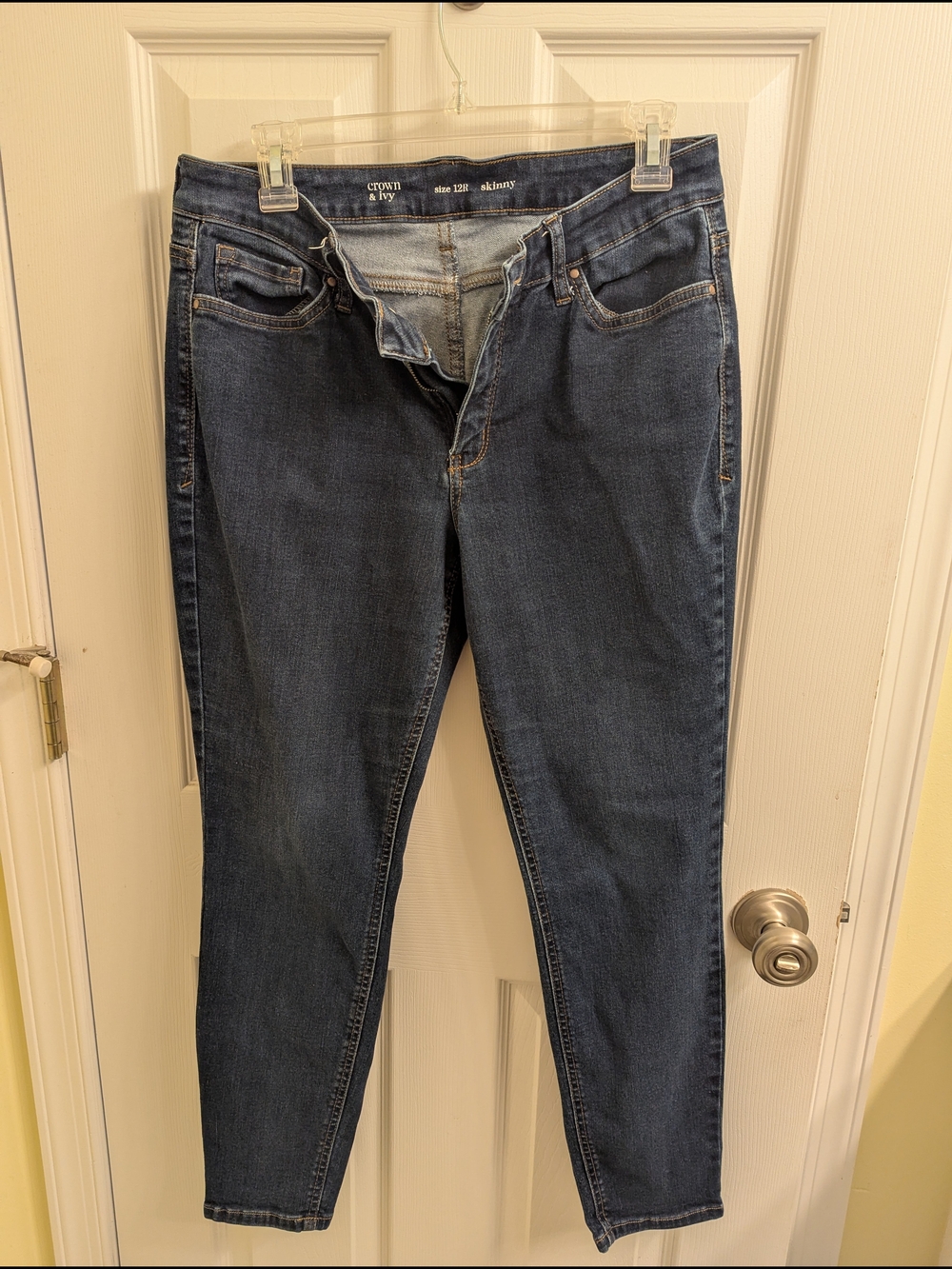Crown And Ivy Dark Wash Skinny Jeans for Women